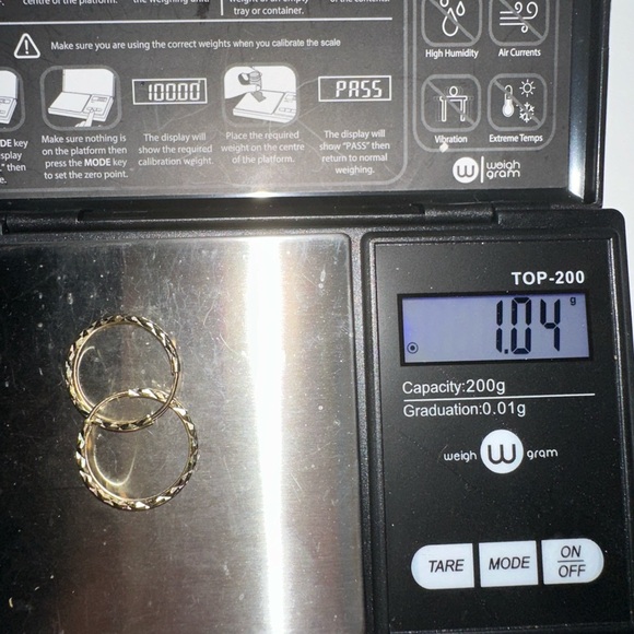 10kt Yellow Gold Eternity Hoop Earring - Picture 2 of 3